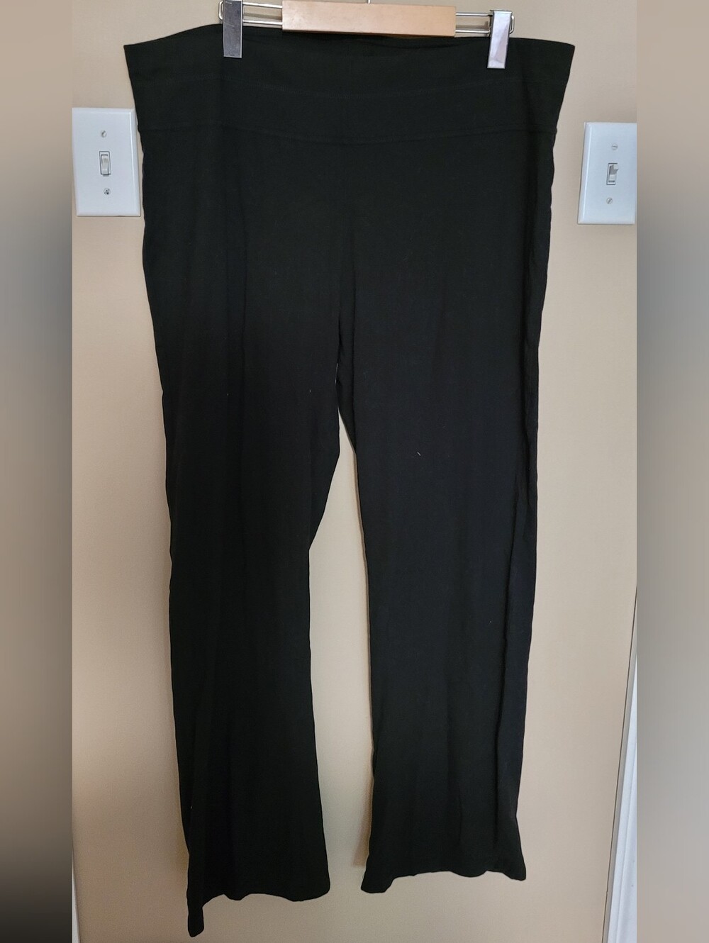 💚10 for $10💚 Bundle and save  Black Wide-Leg Stretch Pants